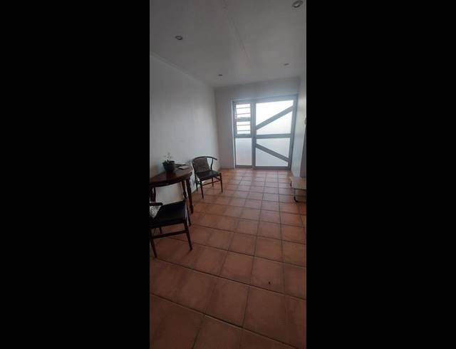 3 BEDROOM HOUSE FOR SALE IN ROCKLANDS